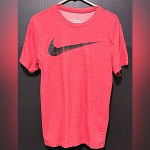 🧌Nike DriFIT Red Black Swoosh Logo T-shirt